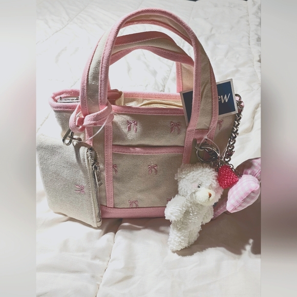 NWT Madden Girl PINK BOW VIRAL TOTE BAG - Picture 1 of 7